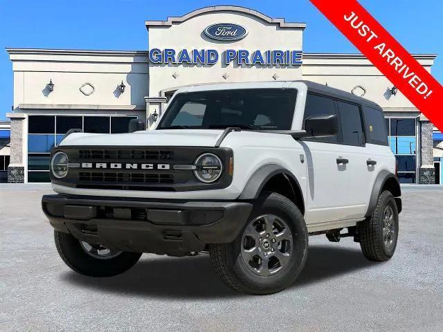 new 2025 Ford Bronco car, priced at $42,266