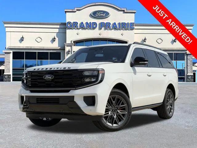 new 2025 Ford Expedition car, priced at $81,813