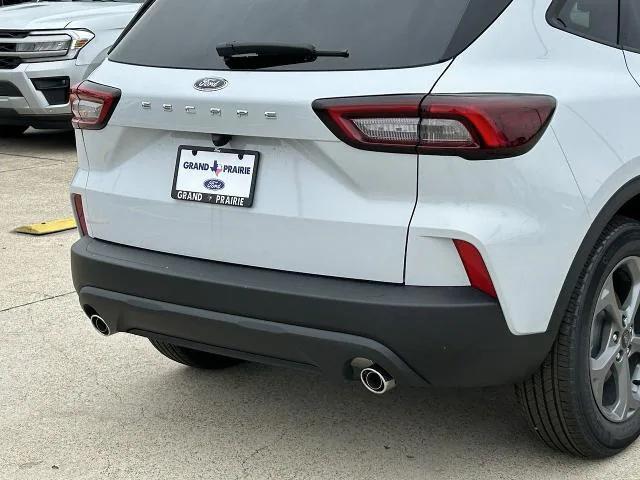 new 2025 Ford Escape car, priced at $25,470