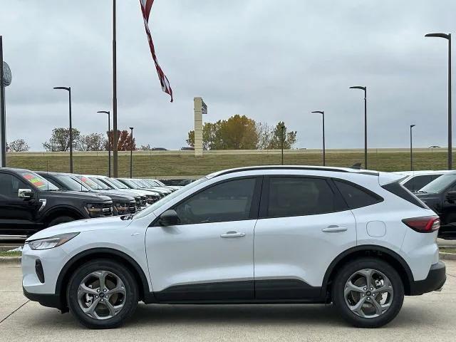 new 2025 Ford Escape car, priced at $25,470