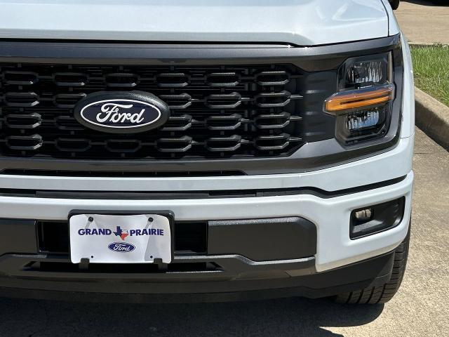 new 2025 Ford F-150 car, priced at $40,244