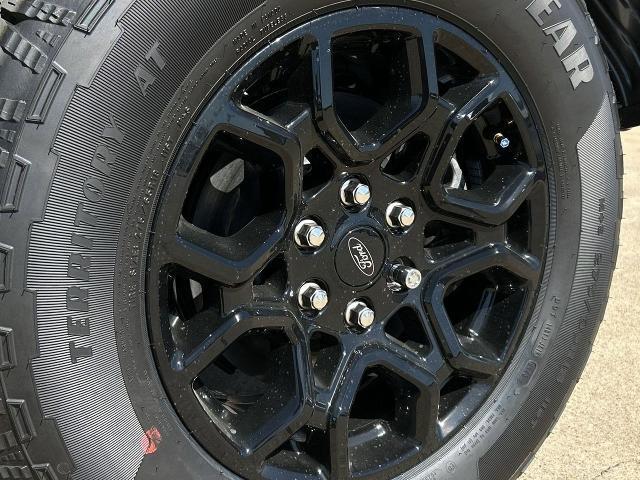 new 2025 Ford F-150 car, priced at $54,555
