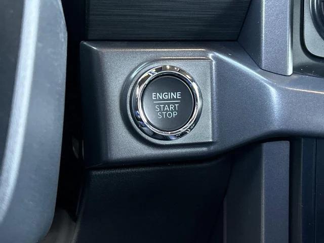 new 2025 Ford F-150 car, priced at $54,555