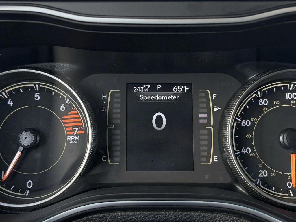 used 2020 Jeep Cherokee car, priced at $13,199