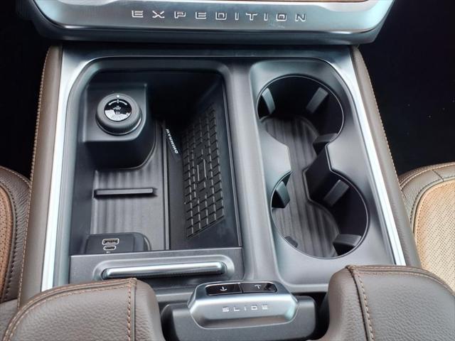 new 2025 Ford Expedition Max car, priced at $88,455
