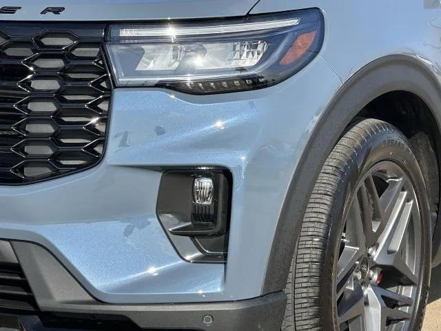 new 2025 Ford Explorer car, priced at $42,940