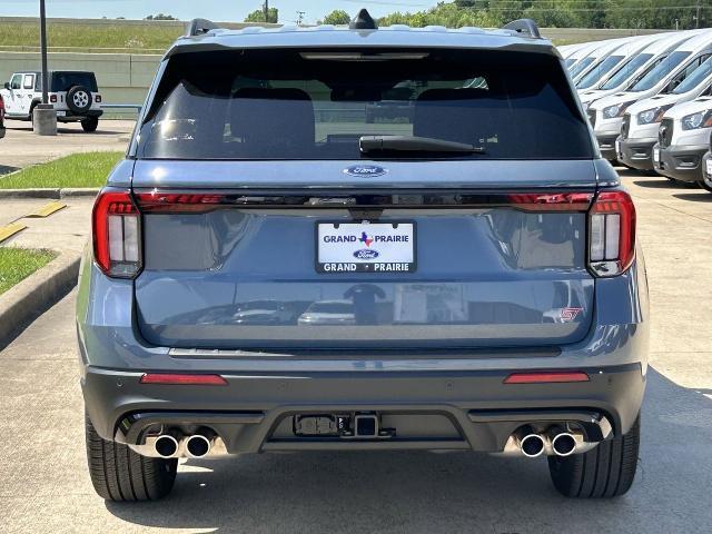 new 2025 Ford Explorer car, priced at $52,904
