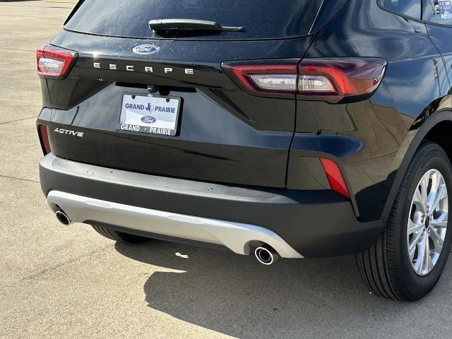 new 2025 Ford Escape car, priced at $23,005