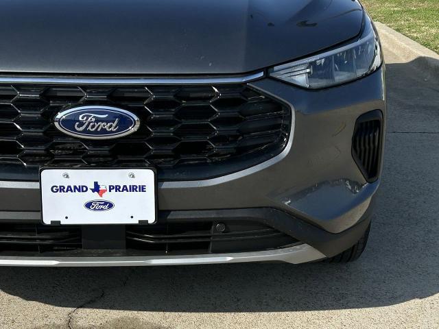 new 2025 Ford Escape car, priced at $25,609