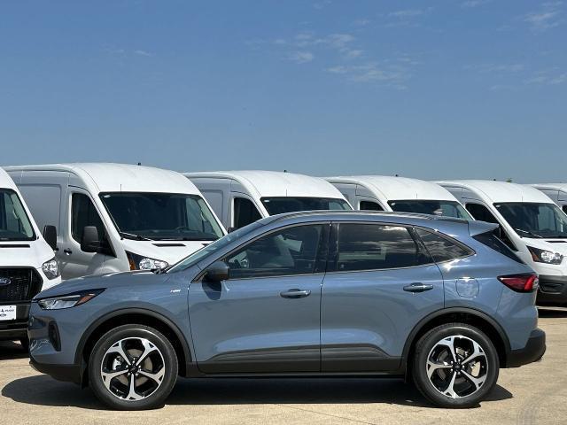 new 2025 Ford Escape car, priced at $30,265