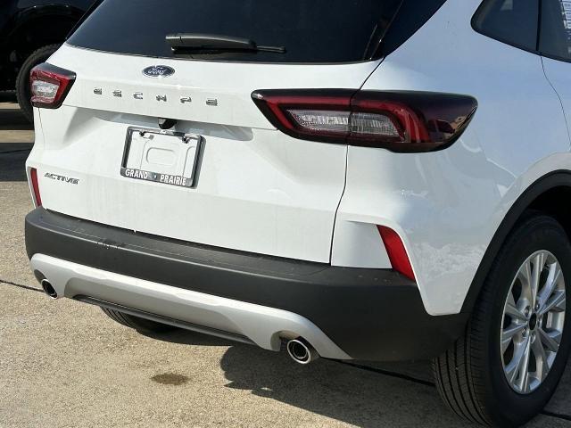 new 2025 Ford Escape car, priced at $23,154