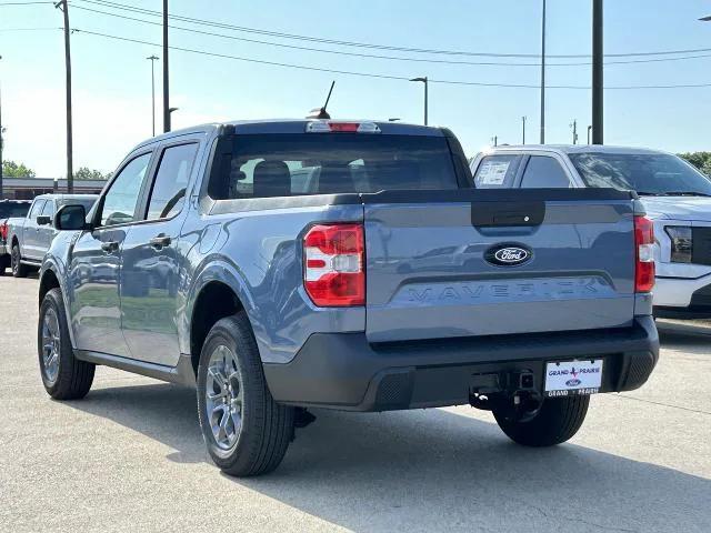 new 2025 Ford Maverick car, priced at $30,018