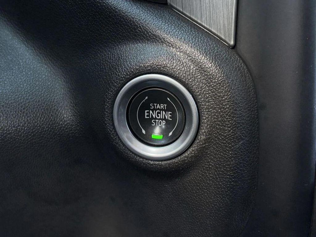 used 2022 GMC Sierra 1500 car, priced at $43,505