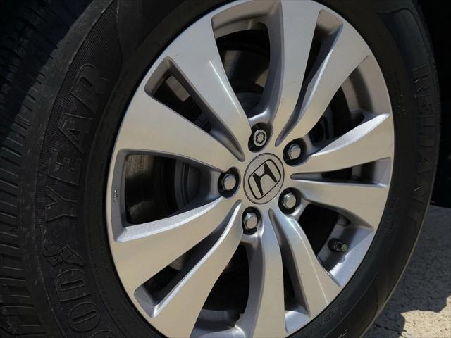 used 2016 Honda Odyssey car, priced at $17,999