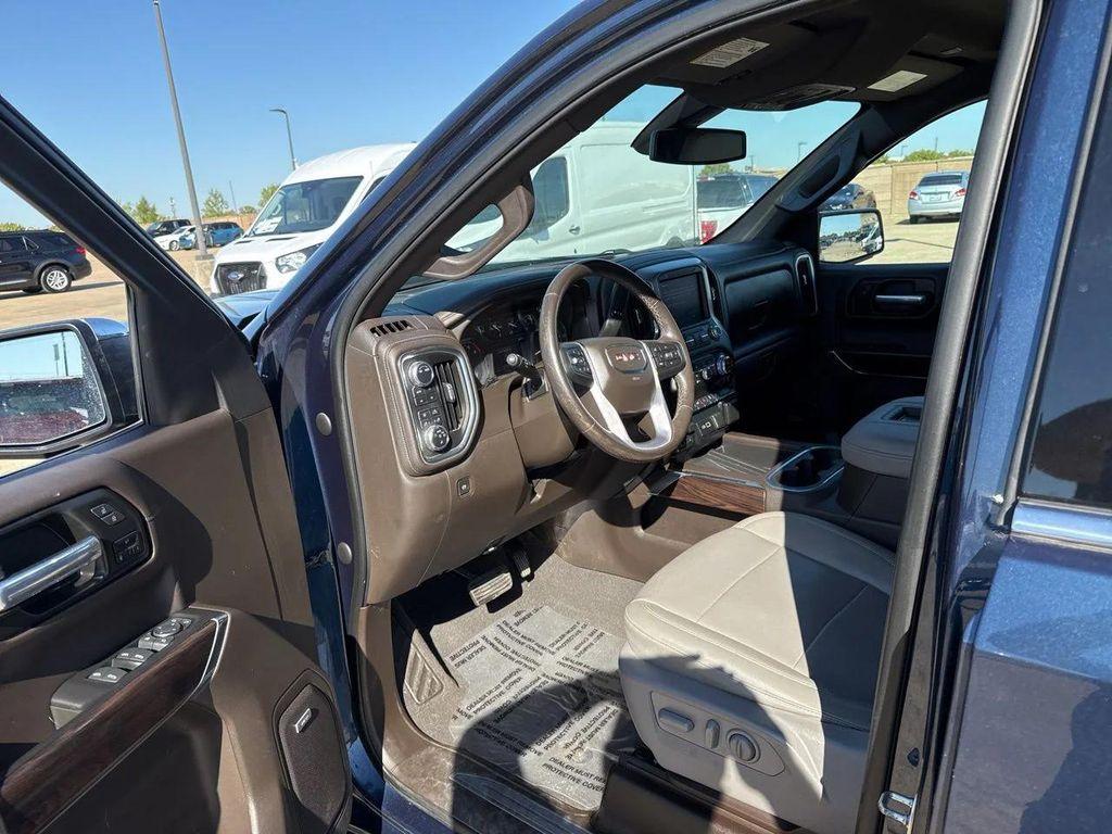 used 2021 GMC Sierra 1500 car, priced at $35,370