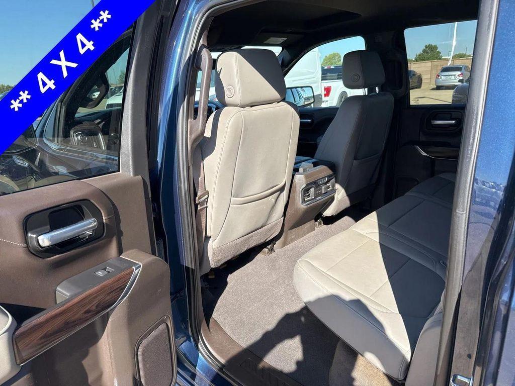 used 2021 GMC Sierra 1500 car, priced at $35,370