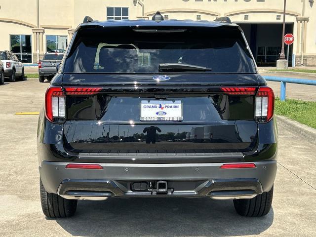 new 2025 Ford Explorer car, priced at $41,702