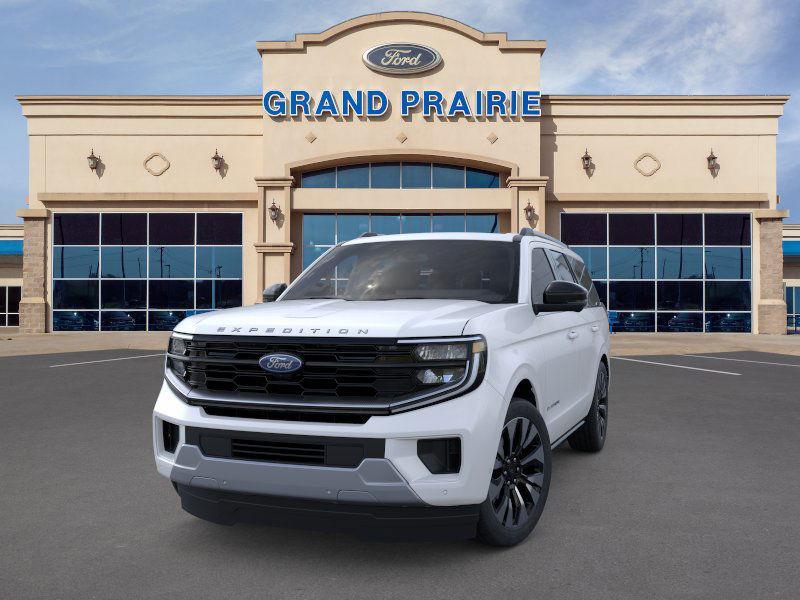 new 2025 Ford Expedition car, priced at $77,520