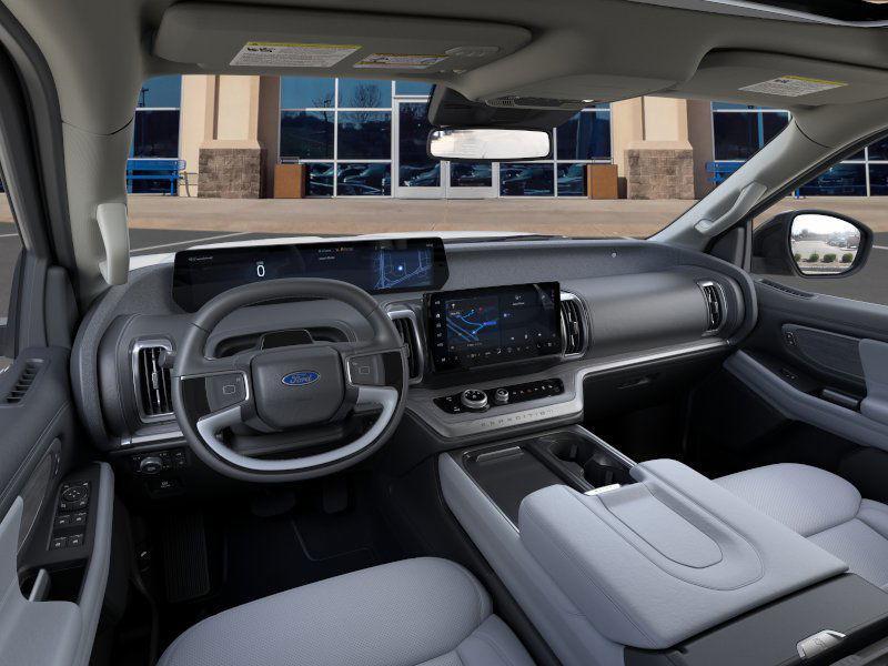 new 2025 Ford Expedition car, priced at $77,520