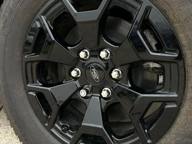 new 2025 Ford F-150 Lightning car, priced at $59,827