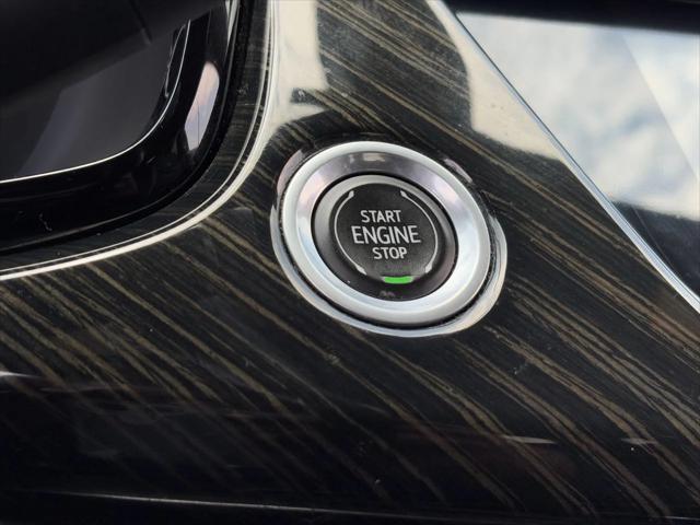 used 2021 Cadillac XT6 car, priced at $27,226