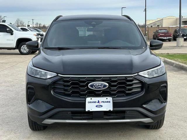 new 2025 Ford Escape car, priced at $25,935