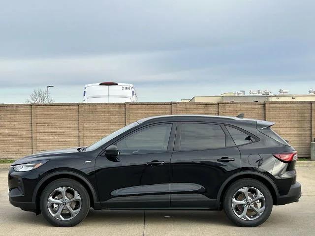 new 2025 Ford Escape car, priced at $25,935