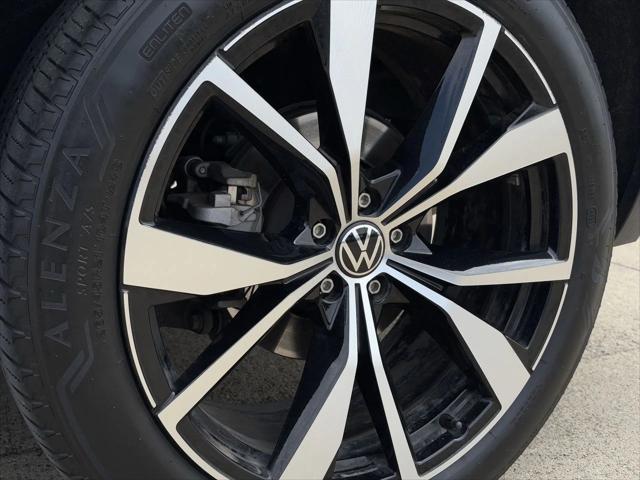 used 2024 Volkswagen Atlas car, priced at $39,499