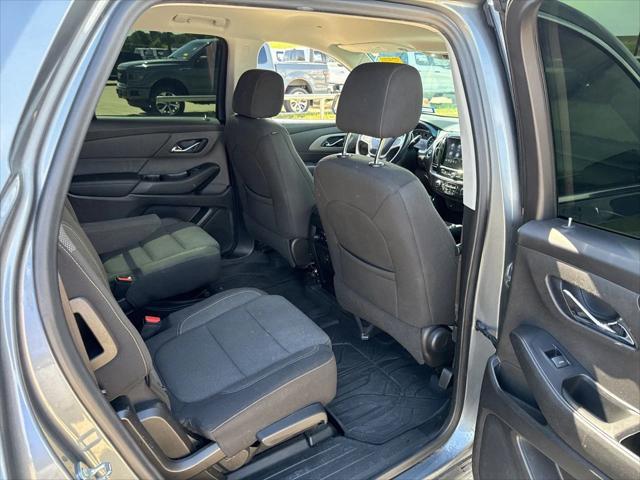 used 2021 Chevrolet Traverse car, priced at $25,323