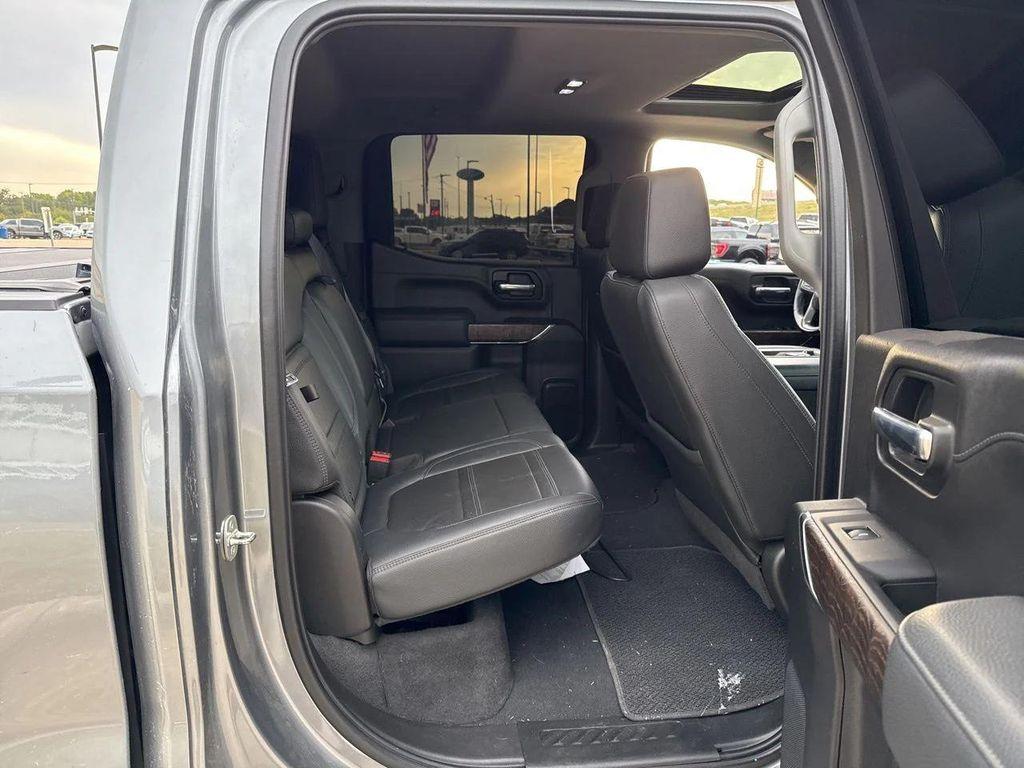 used 2021 GMC Sierra 1500 car, priced at $43,838