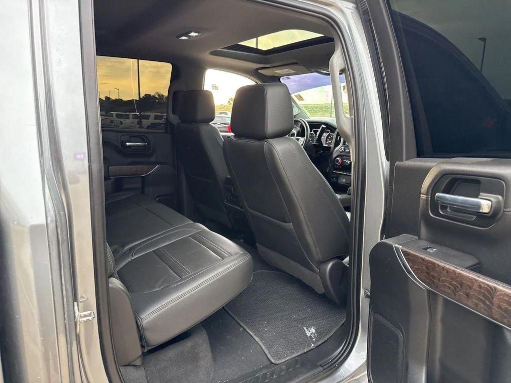 used 2021 GMC Sierra 1500 car, priced at $43,838