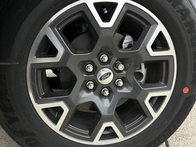 new 2025 Ford F-150 car, priced at $39,904