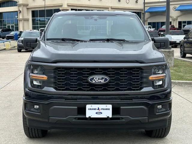 new 2025 Ford F-150 car, priced at $39,904