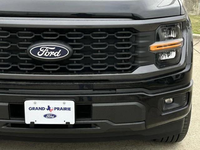 new 2025 Ford F-150 car, priced at $39,904