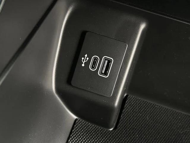 new 2025 Ford F-150 car, priced at $39,904