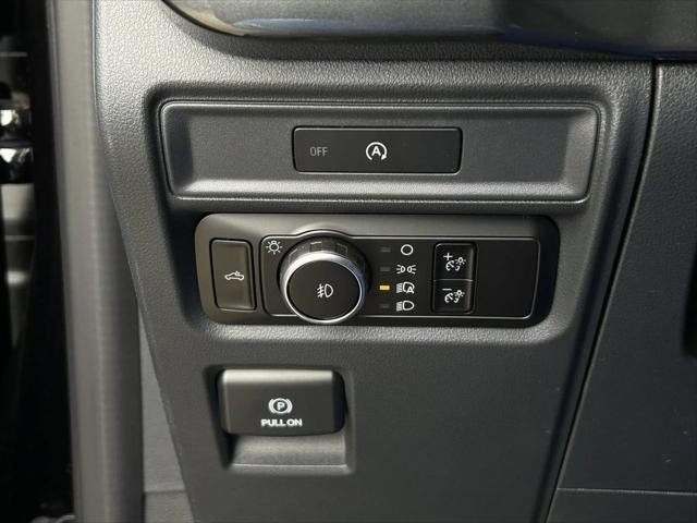 new 2025 Ford F-150 car, priced at $38,904