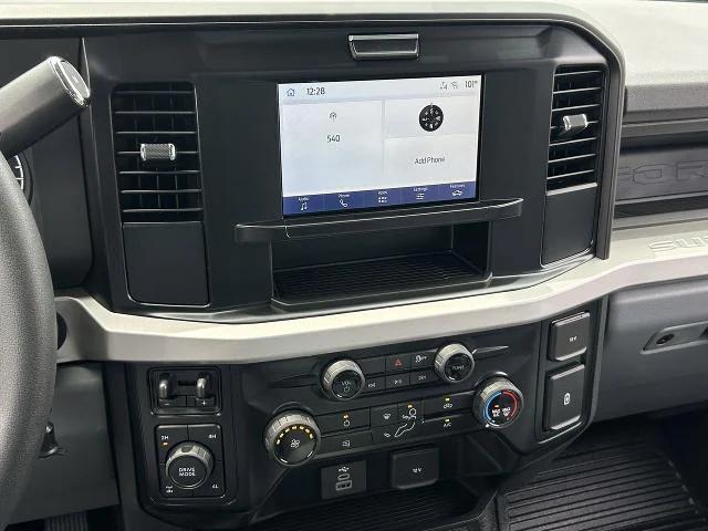 new 2025 Ford F-250 car, priced at $48,908