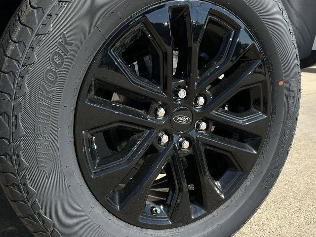 new 2025 Ford F-150 car, priced at $61,946
