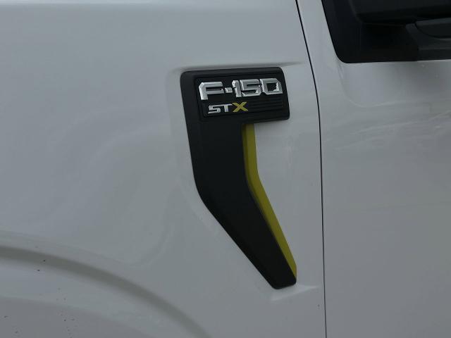 new 2025 Ford F-150 car, priced at $40,244