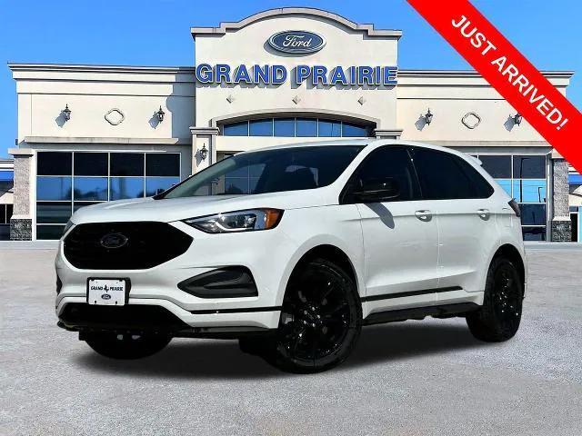 new 2024 Ford Edge car, priced at $27,843