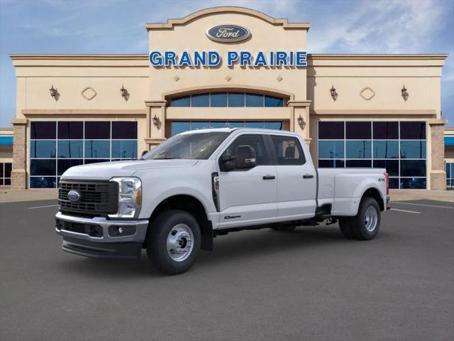 new 2025 Ford F-350 car, priced at $67,361