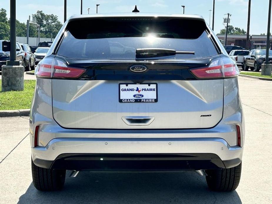 new 2024 Ford Edge car, priced at $34,855