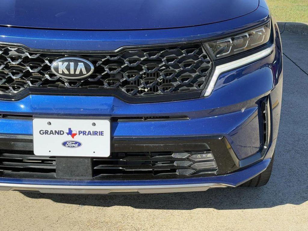 used 2021 Kia Sorento car, priced at $20,699