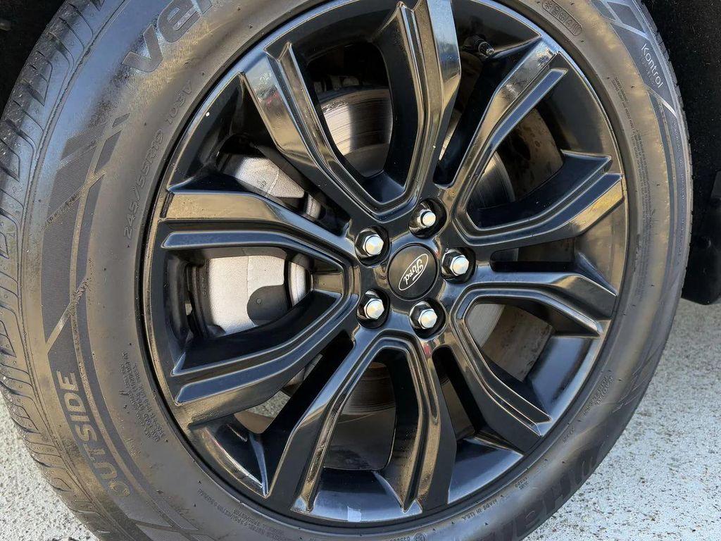 used 2023 Ford Edge car, priced at $20,828