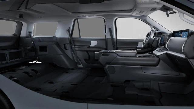 new 2025 Ford Expedition car, priced at $65,114