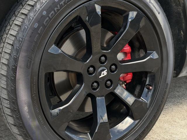 used 2022 Ford Explorer car, priced at $29,899