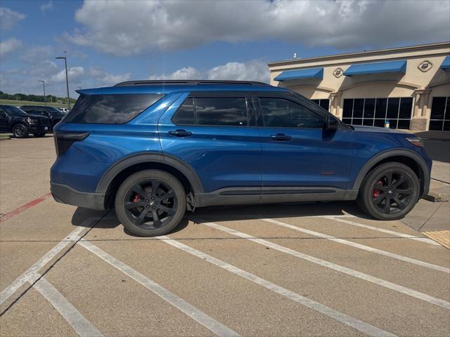 used 2022 Ford Explorer car