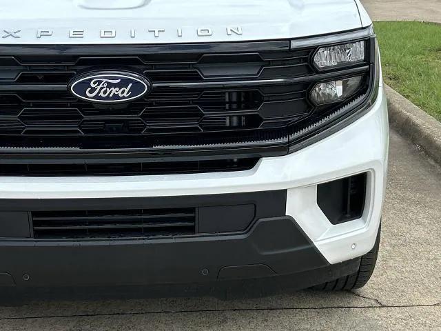 new 2025 Ford Expedition Max car, priced at $67,600