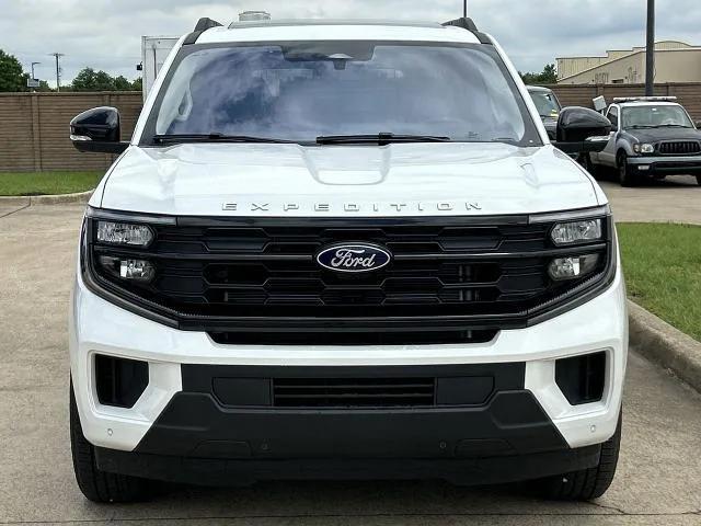 new 2025 Ford Expedition Max car, priced at $67,600