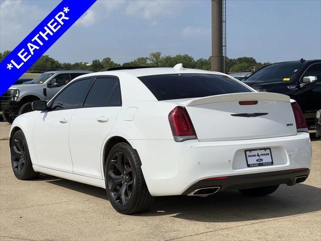 used 2022 Chrysler 300 car, priced at $22,602